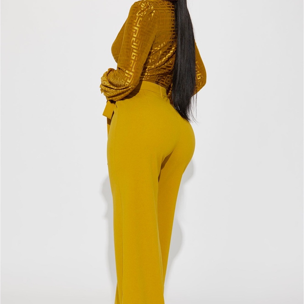COPY - jumpsuit - Picture 3 of 3